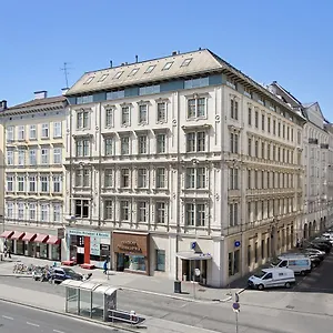 Hotel Living An Der Oper, Vienna
