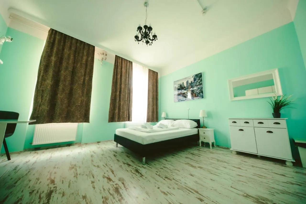 Hotel California Вена